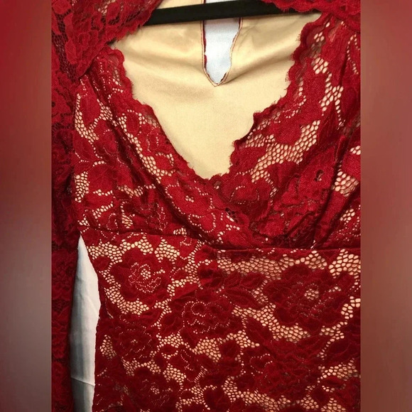 Stilettos Long sleeve Red Illusion Top NWT - Picture 7 of 12